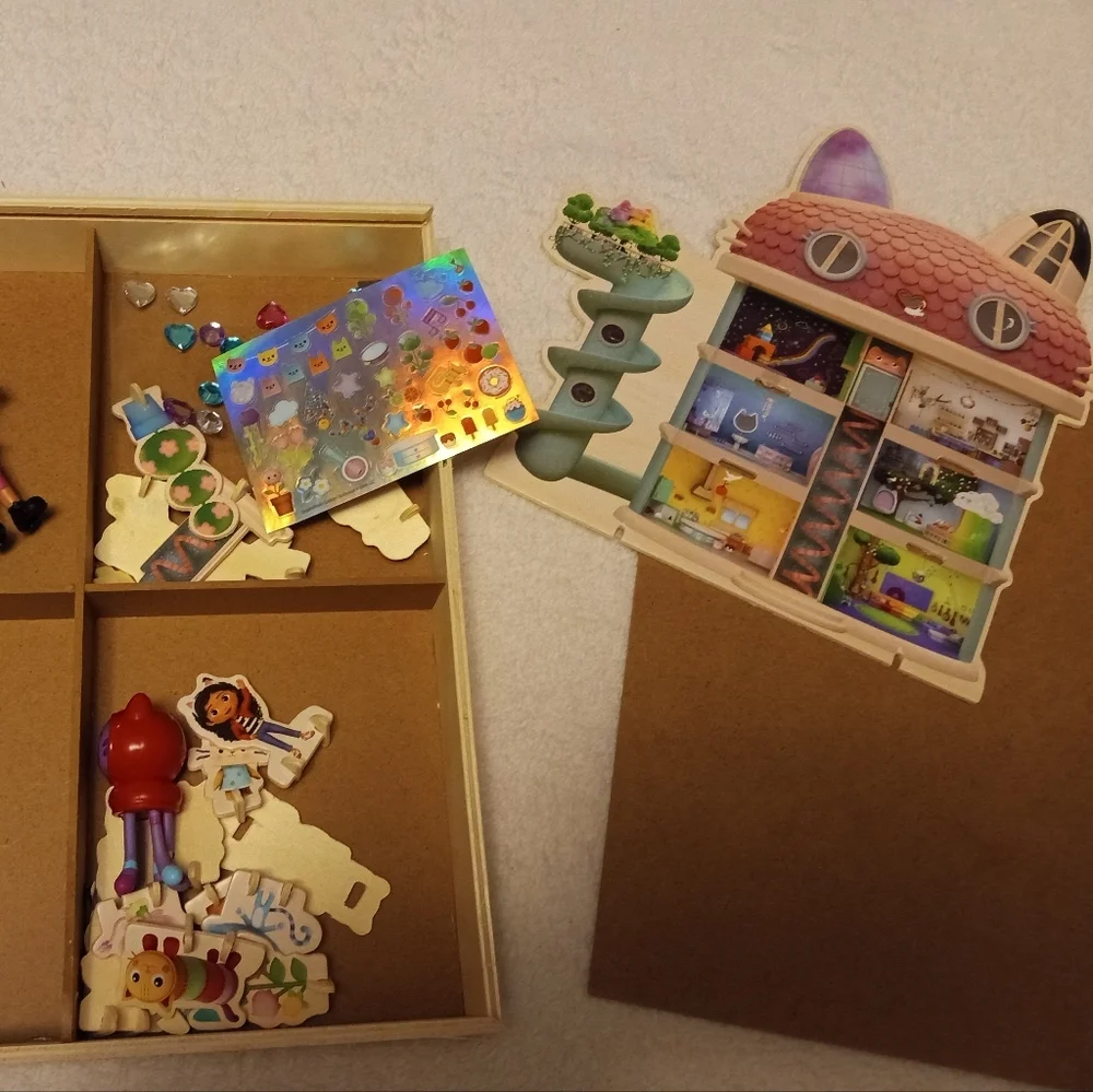 Wooden Gabby's dollhouse